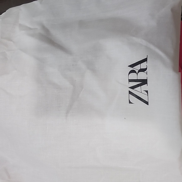 Zara dress - Picture 5 of 5